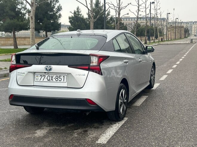 Toyota Prius 2021, 140,000 km - 1.8 l - Bakı