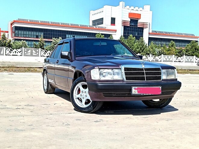 Mercedes 190 1991, 235,699 km - 2.0 l - Sumqayıt