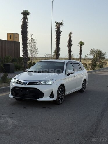 Toyota Corolla Fielder 2018, 115,000 km - 1.5 л - Bakı
