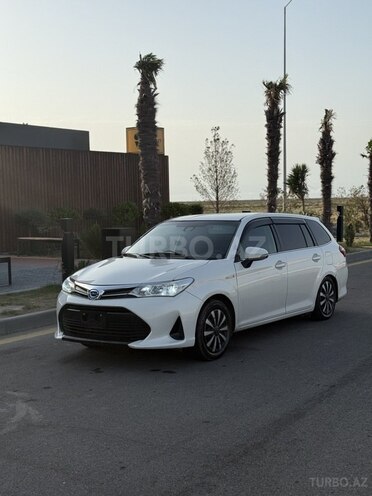 Toyota Corolla Fielder 2018, 115,000 km - 1.5 л - Bakı