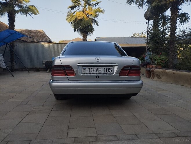 Mercedes E 200 1996, 466,321 km - 2.0 l - Masallı
