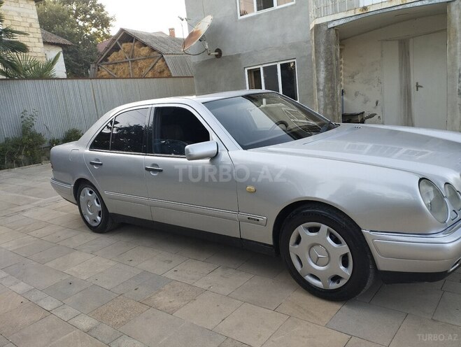 Mercedes E 200 1996, 466,321 km - 2.0 l - Masallı