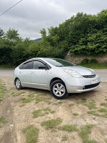 Toyota Prius 2008, 282,000 km - 1.5 л - Bakı