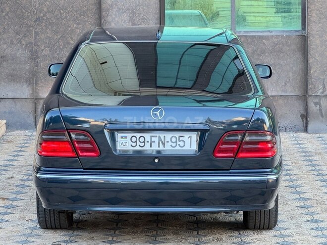 Mercedes E 220 1999, 278,500 km - 2.2 l - Gəncə
