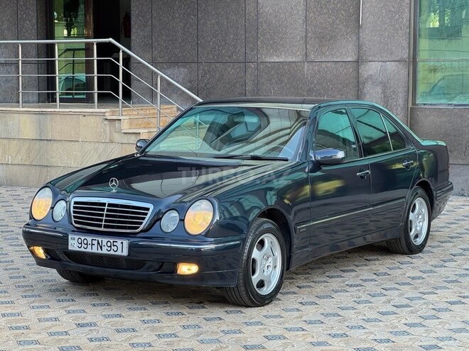Mercedes E 220 1999, 278,500 km - 2.2 l - Gəncə