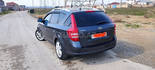 Kia  2008, 384,000 km - 1.6 l - Bakı
