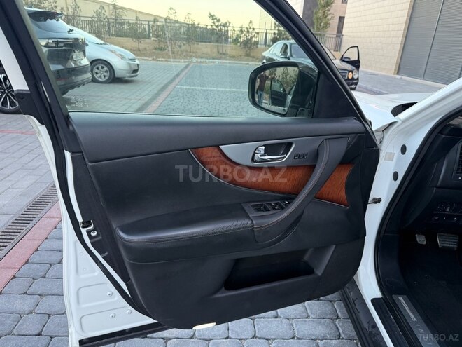 Infiniti FX35 2011, 179,000 km - 3.5 l - Bakı