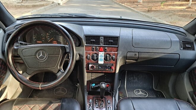 Mercedes C 180 2000, 243,464 km - 1.8 l - Sumqayıt