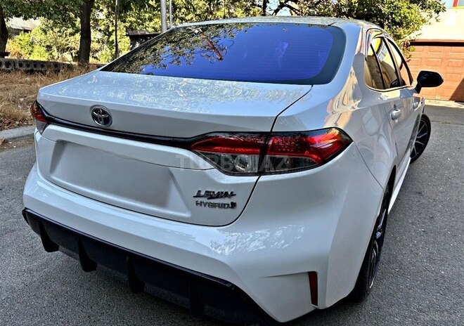 Toyota  2023, 23,000 km - 1.8 л - Bakı