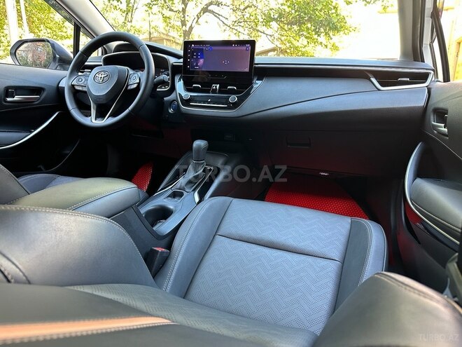 Toyota  2023, 23,000 km - 1.8 л - Bakı