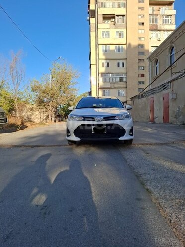 Toyota Corolla Fielder 2019, 98,000 km - 1.5 л - Bakı