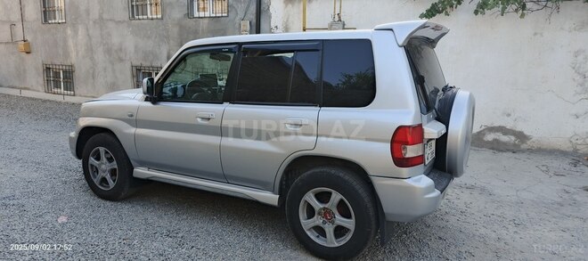 Mitsubishi Pajero io 2003, 189,000 km - 2.0 л - Şəmkir