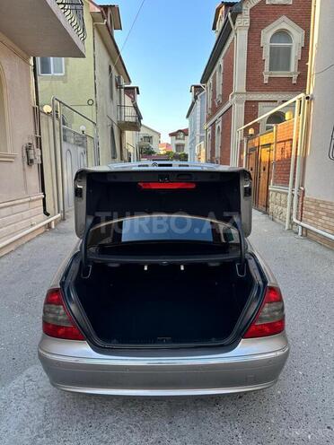 Mercedes E 220 2006, 320,000 km - 2.2 l - Bakı