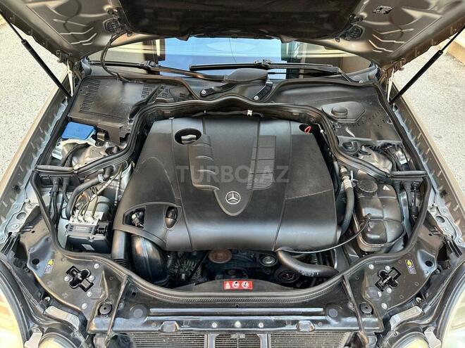 Mercedes E 220 2006, 320,000 km - 2.2 l - Bakı