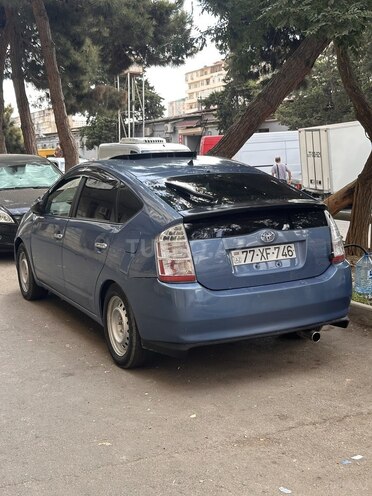 Toyota Prius 2006, 316,000 km - 1.5 л - Şəmkir