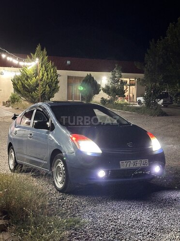 Toyota Prius 2006, 316,000 km - 1.5 л - Şəmkir