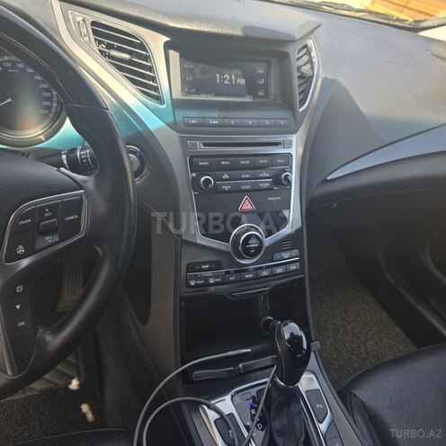Hyundai Grandeur 2016, 194,000 km - 2.2 l - Bakı