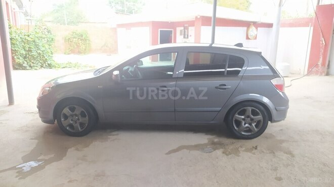 Opel Astra 2007, 324,000 km - 1.3 л - Füzuli
