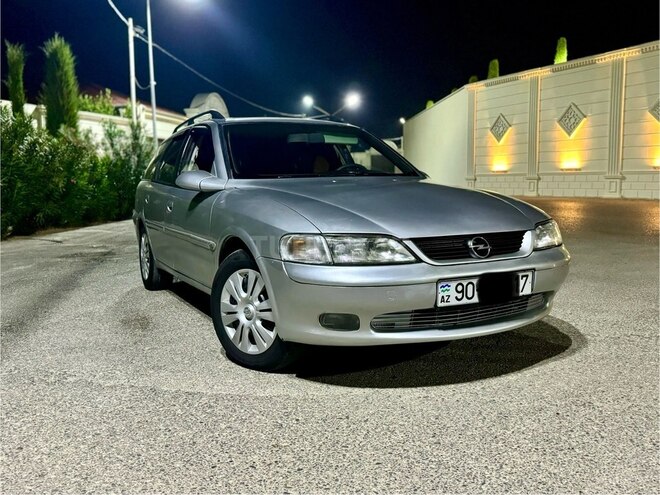 Opel Vectra 1998, 128,000 km - 2.0 l - Bakı