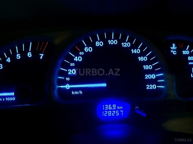 Opel Vectra 1998, 128,000 km - 2.0 l - Bakı