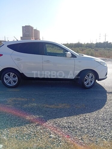 Hyundai ix35 2011, 437,000 km - 2.4 л - Bakı