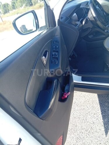 Hyundai ix35 2011, 437,000 km - 2.4 л - Bakı