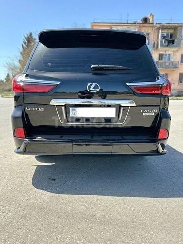 Lexus LX 570-2