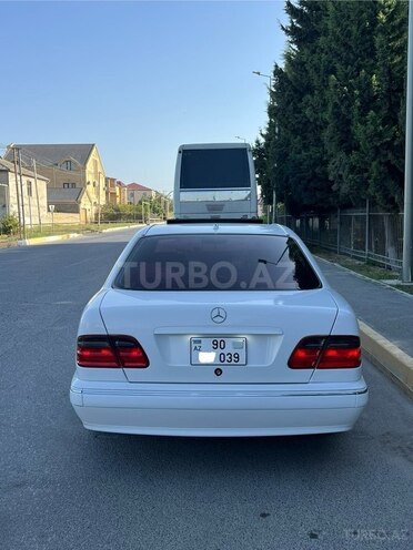 Mercedes E 320 2000, 417,000 km - 3.2 l - Bakı