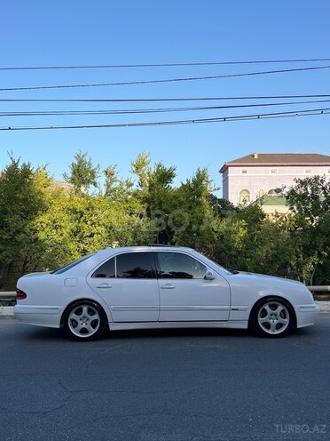 Mercedes E 320 2000, 417,000 km - 3.2 l - Bakı