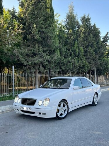Mercedes E 320 2000, 417,000 km - 3.2 l - Bakı
