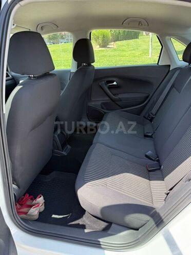 Volkswagen Polo 2012, 106,000 km - 1.6 l - Bakı