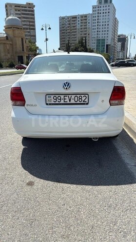 Volkswagen Polo 2012, 106,000 km - 1.6 l - Bakı