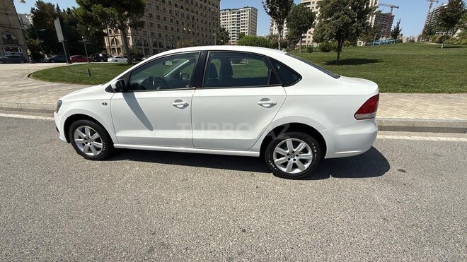 Volkswagen Polo 2012, 106,000 km - 1.6 l - Bakı