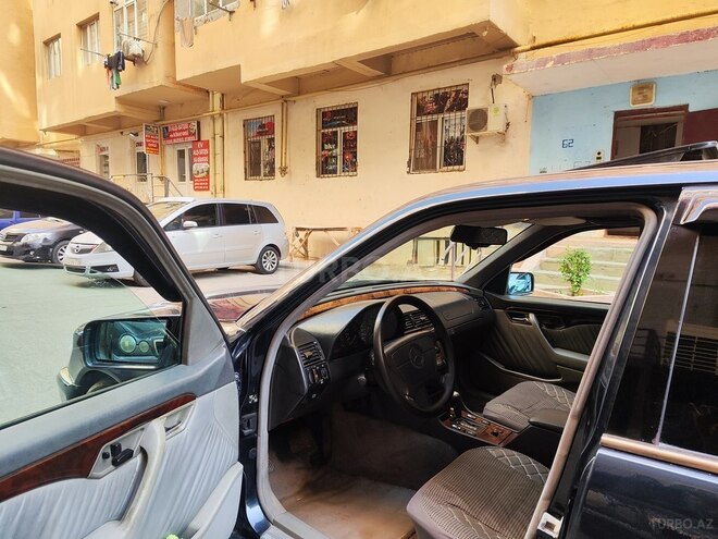 Mercedes C 220 1996, 365,551 km - 2.2 л - Bakı