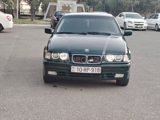 BMW 318 1993, 315,000 km - 1.8 l - Sumqayıt