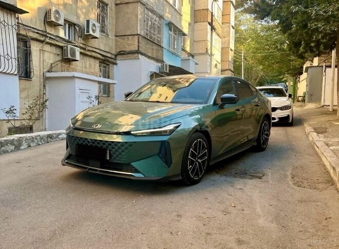 Changan Qiyuan A06 2023, 18,000 km - 1.5 л - Bakı