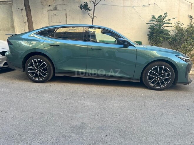 Changan Qiyuan A06 2023, 18,000 km - 1.5 л - Bakı