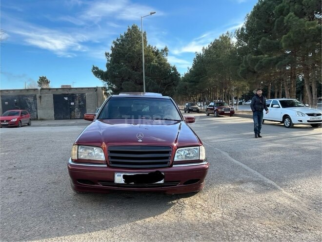 Mercedes C 240 1999, 287,540 km - 2.4 l - Bakı