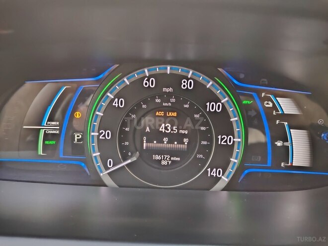 Honda Accord 2017, 315,000 km - 2.0 l - Qax