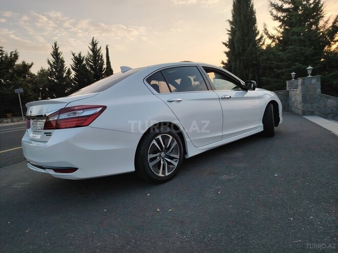 Honda Accord 2017, 315,000 km - 2.0 l - Qax