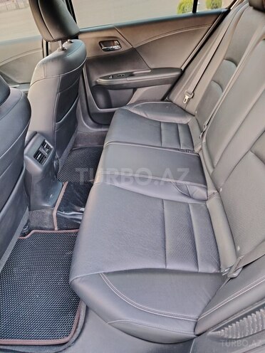 Honda Accord 2017, 315,000 km - 2.0 l - Qax