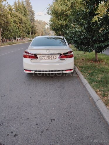 Honda Accord 2017, 315,000 km - 2.0 l - Qax