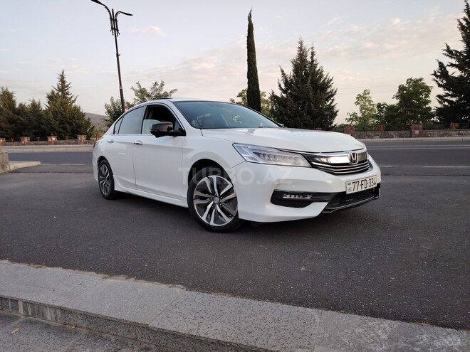 Honda Accord 2017, 315,000 km - 2.0 l - Qax