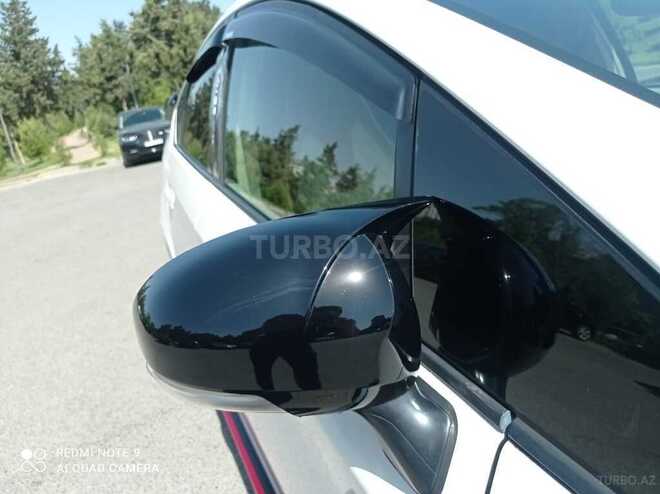 Toyota Prius 2011, 220,000 km - 1.8 l - Bakı