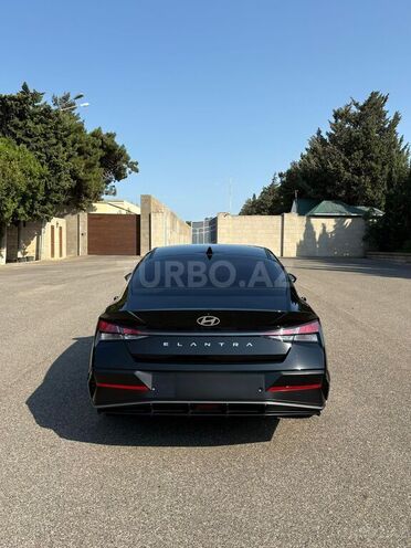 Hyundai Elantra 2024, 14,300 km - 1.5 л - Bakı
