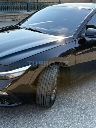 Hyundai Elantra 2024, 14,300 km - 1.5 л - Bakı