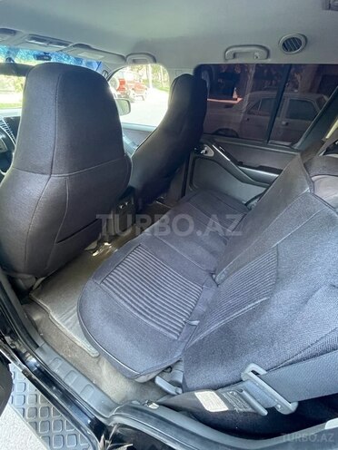 Nissan Pathfinder 2006, 285,239 km - 4.0 l - Bakı