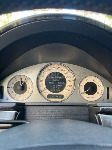 Mercedes E 220 2006, 235,600 km - 2.2 l - Bakı