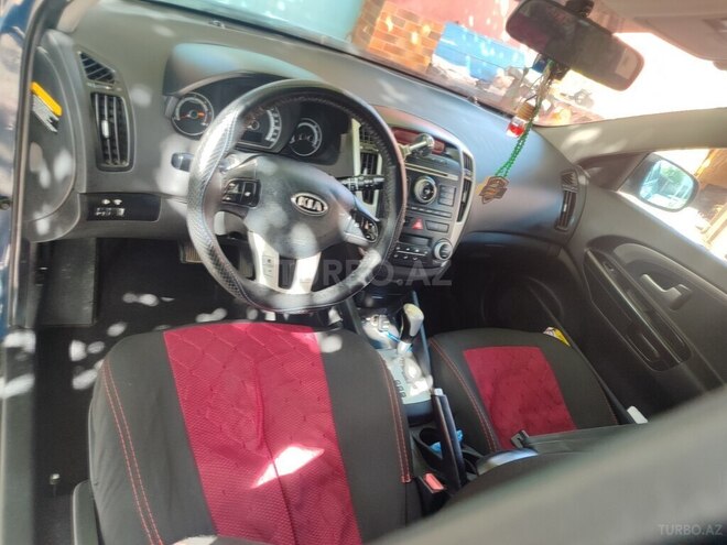 Kia  2010, 268,587 km - 1.6 l - Bakı