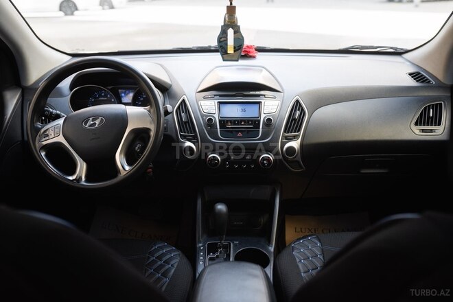 Hyundai ix35 2012, 118,000 km - 2.0 l - Bakı